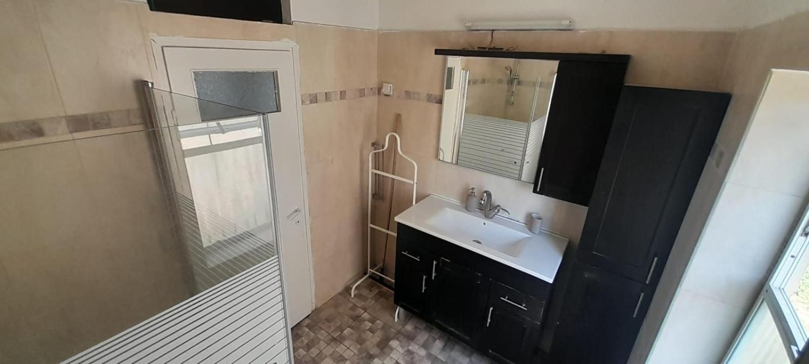 Spacious Jaffa Apt Near The Flea Market Тель-Авив Экстерьер фото